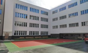Zväčšiť fotografiu - Budova našej školy